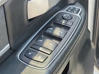2023 RAM Ram 3500 Pickup Big Horn - Photo 18